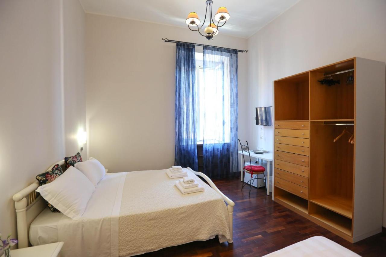 B&B Residenza MALATERRA Nápoles Exterior foto